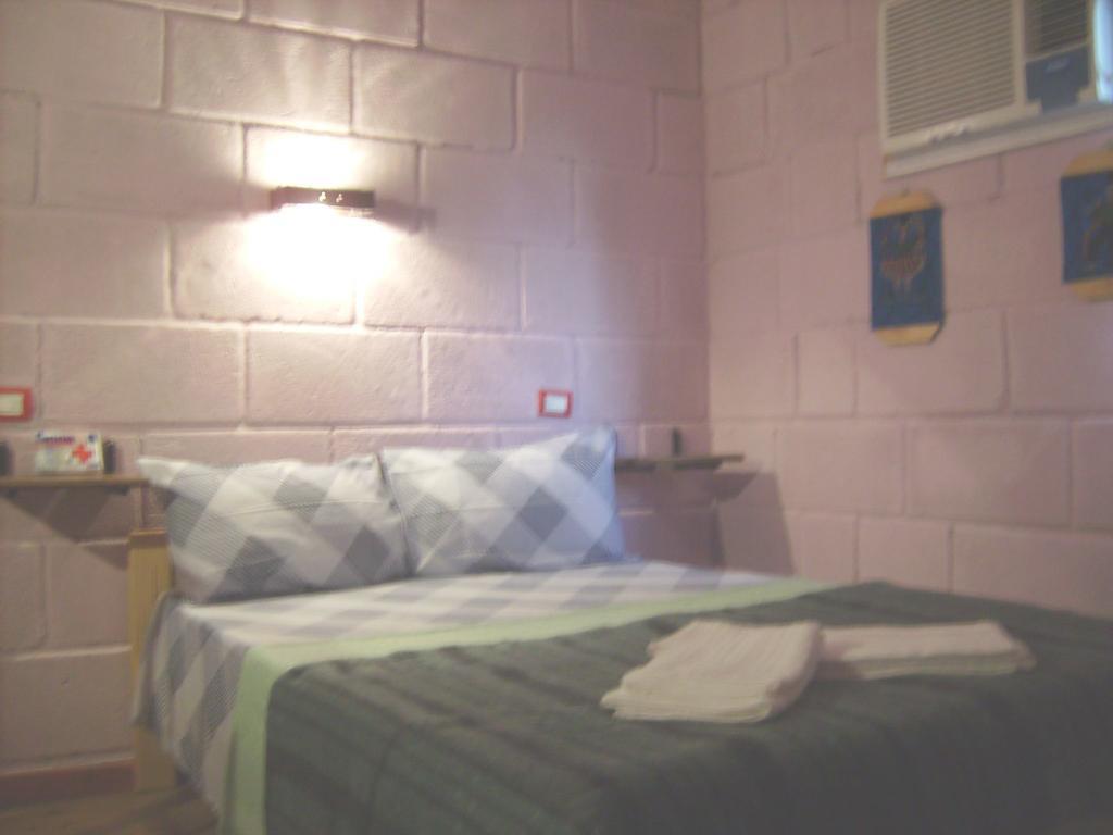 Apartamentos Rio Uruguay Colon  Phòng bức ảnh